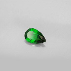 Diopside cromifero naturale verde da 0,68 ct, taglio a pera, VS