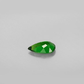 Diopside cromifero naturale verde da 0,68 ct, taglio a pera, VS