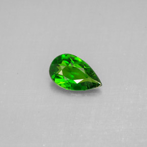 Diopside di cromo Verde naturale da 0.67 ct, Forma a pera, VS