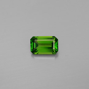 Diopside cromifero naturale verde da 0,53 ct, taglio smeraldo, VS