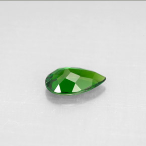 Diopside di cromo Verde naturale da 0.75 ct, Forma a pera, VVS-VS