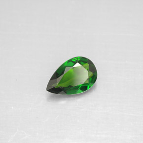Diopside cromifero naturale verde da 0,70 ct, taglio a pera, VVS-VS