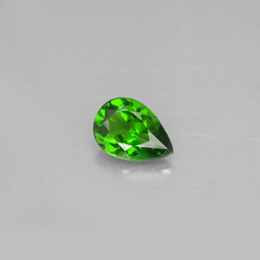 Diopside cromifero naturale verde da 0,67 ct, taglio a pera, VS