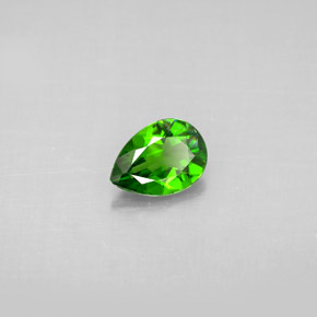 Diopside cromifero naturale verde da 0,68 ct, taglio a pera, VS