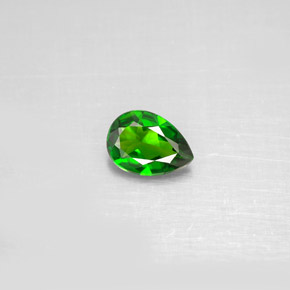 Diopside cromifero naturale verde da 0,59 ct, taglio a pera, VS