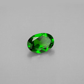 Diopside cromifero naturale verde da 0,73 ct, taglio ovale, VVS
