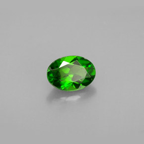Diopside di cromo Verde naturale da 0.88 ct, Taglio ovale, VVS-VS