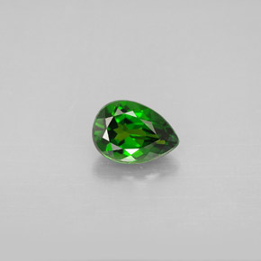 Diopside cromifero naturale verde da 0,88 ct, taglio a pera, VVS
