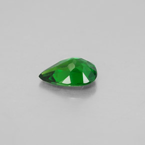 Diopside cromifero naturale verde da 0,60 ct, taglio a pera, VVS