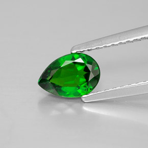 Diopside cromifero naturale verde da 0,66 ct, taglio a pera, VS