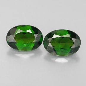 Diopside cromifero naturale verde da  ct, taglio ovale, VS-SI