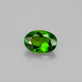 Diopside cromifero naturale verde da 0,75 ct, taglio ovale, VVS-VS