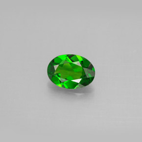 Diopside cromifero naturale verde da 0,71 ct, taglio ovale, VVS-VS