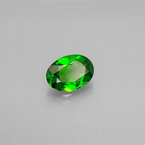 Diopside cromifero naturale verde da 0,71 ct, taglio ovale, VVS-VS