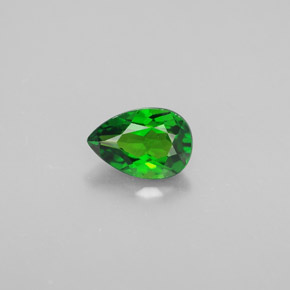 Diopside cromifero naturale verde da 0,74 ct, taglio a pera, VVS