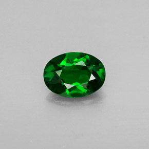 Diopside cromifero naturale verde da 0,70 ct, taglio ovale, VVS