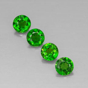 Diopside cromifero naturale verde da  ct, taglio rotondo, VVS-VS