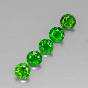 Diopside cromifero naturale verde da  ct, taglio rotondo, VVS-VS