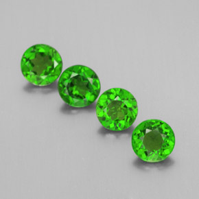 Diopside cromifero naturale verde da  ct, taglio rotondo, VS