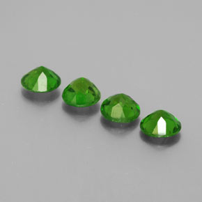 Diopside cromifero naturale verde da  ct, taglio rotondo, VS