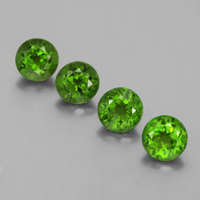 Diopside cromifero naturale verde da  ct, taglio rotondo, VVS-VS