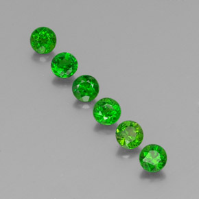 Diopside cromifero naturale verde da  ct, taglio rotondo, VS