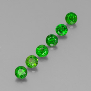 Diopside cromifero naturale verde da  ct, taglio rotondo, VS