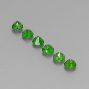 Diopside cromifero naturale verde da  ct, taglio rotondo, VS