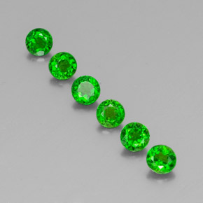 Diopside cromifero naturale verde da  ct, taglio rotondo, VS