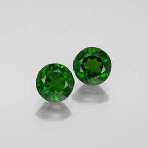 Diopside cromifero naturale verde da  ct, taglio rotondo, VS