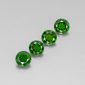 Diopside cromifero naturale verde da  ct, taglio rotondo, VS