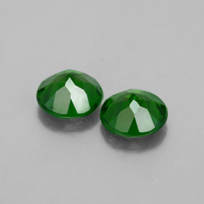 Diopside cromifero naturale verde da  ct, taglio rotondo, VS