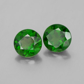 Diopside cromifero naturale verde da  ct, taglio rotondo, VS