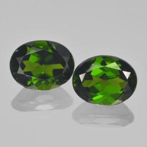 Diopside cromifero naturale verde da  ct, taglio ovale, VVS-VS