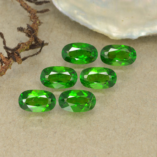 Diopside cromifero naturale verde da 1,63 ct, taglio ovale, VS-SI