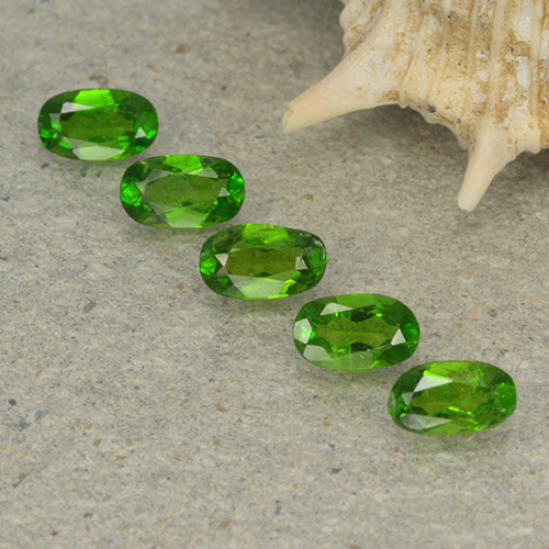 Diopside cromifero naturale verde da 1,12 ct, taglio ovale, VS