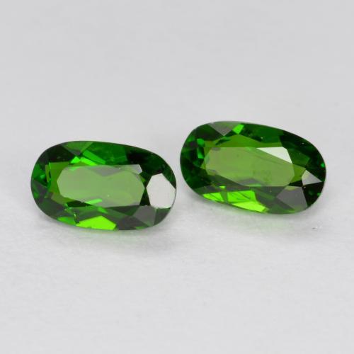 Gemme di Diopside di cromo Verde medio-scuro naturale da 0.51 ct, Taglio ovale, VS-SI