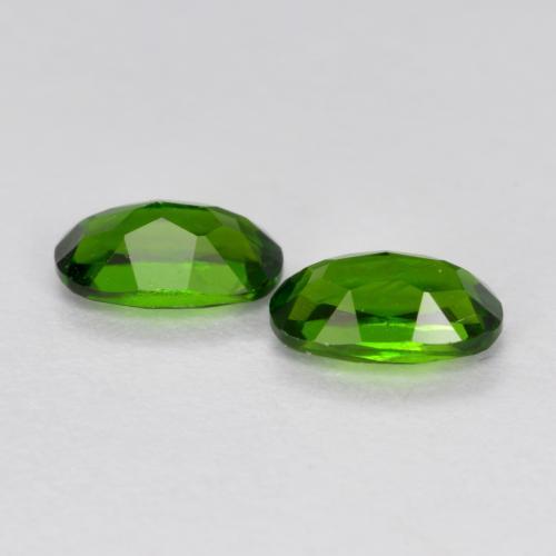 Gemme di Diopside di cromo Verde medio-scuro naturale da 0.51 ct, Taglio ovale, VS-SI