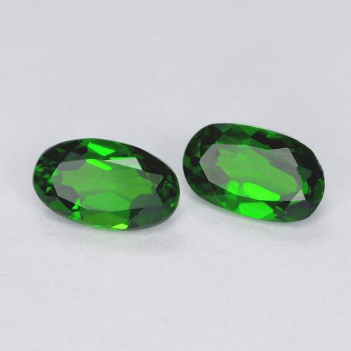 Diopside cromifero naturale verde da 0,49 ct, taglio ovale, VS
