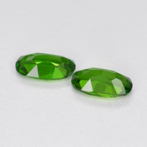Diopside cromifero naturale verde da 0,43 ct, taglio ovale, VS