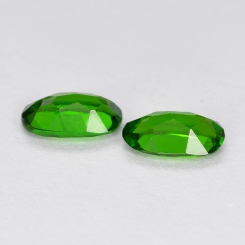 Gemme di Diopside di cromo Verde scuro naturale da 0.40 ct, Taglio ovale, VS