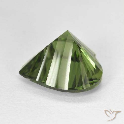 Diopside di cromo Verde scuro naturale da 7.24 ct, Cuore, VS