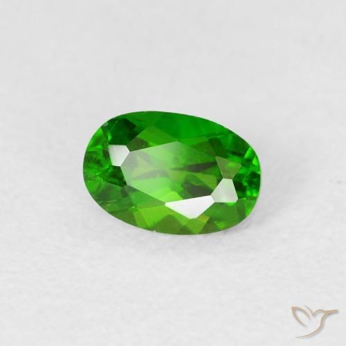 Diopside di cromo Luminoso verde foresta naturale da 0.60 ct, Ovale, VS