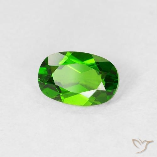 Diopside di cromo Luminoso verde foresta naturale da 0.52 ct, Ovale, VS