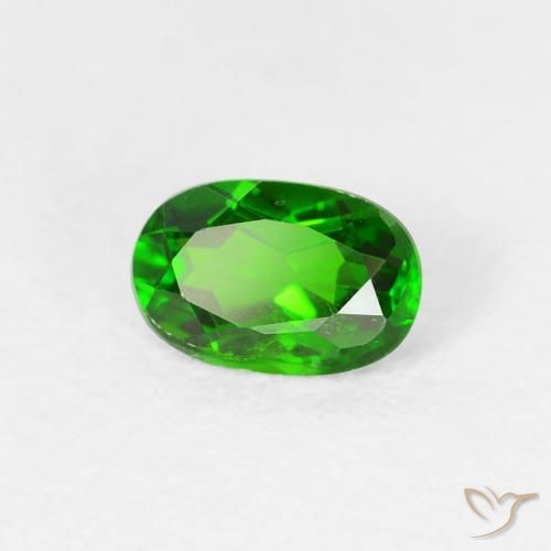 Diopside di cromo Luminoso verde foresta naturale da 0.56 ct, Ovale, VS