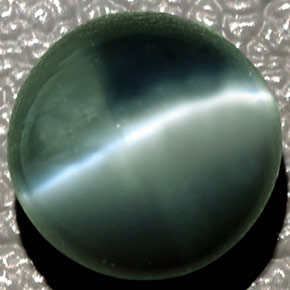 Chrysoberyl cat's eye naturale verde da 4,08 ct, taglio ovale, traslucido