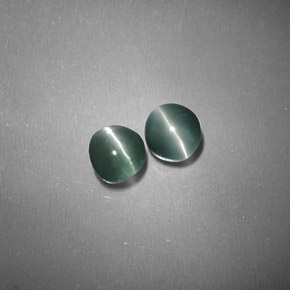 Chrysoberyl cat's eye naturale verde da  ct, taglio rotondo, traslucido