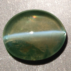 Chrysoberyl cat's eye naturale verde da 0,92 ct, trasparente, trasparente/traslucido