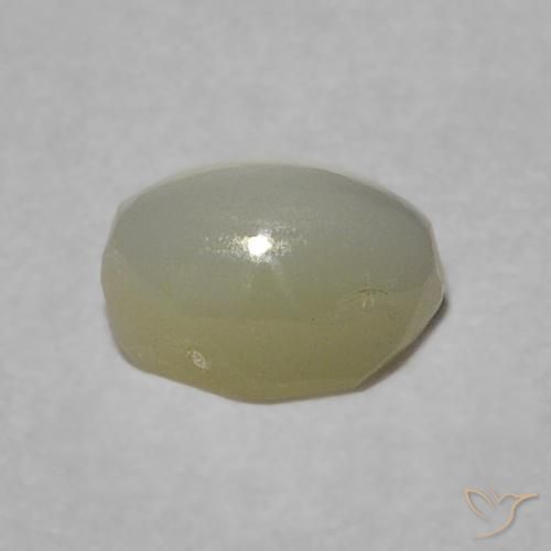 Crisoberillo effetto occhio di gatto Verde giallastro naturale da 0.36 ct, Ovale, Traslucido
