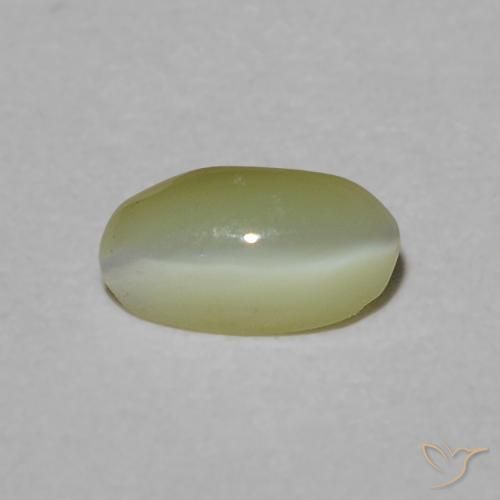 0.31ct Naturale Verde giallastro Crisoberillo effetto occhio di gatto, Ovale, Traslucido